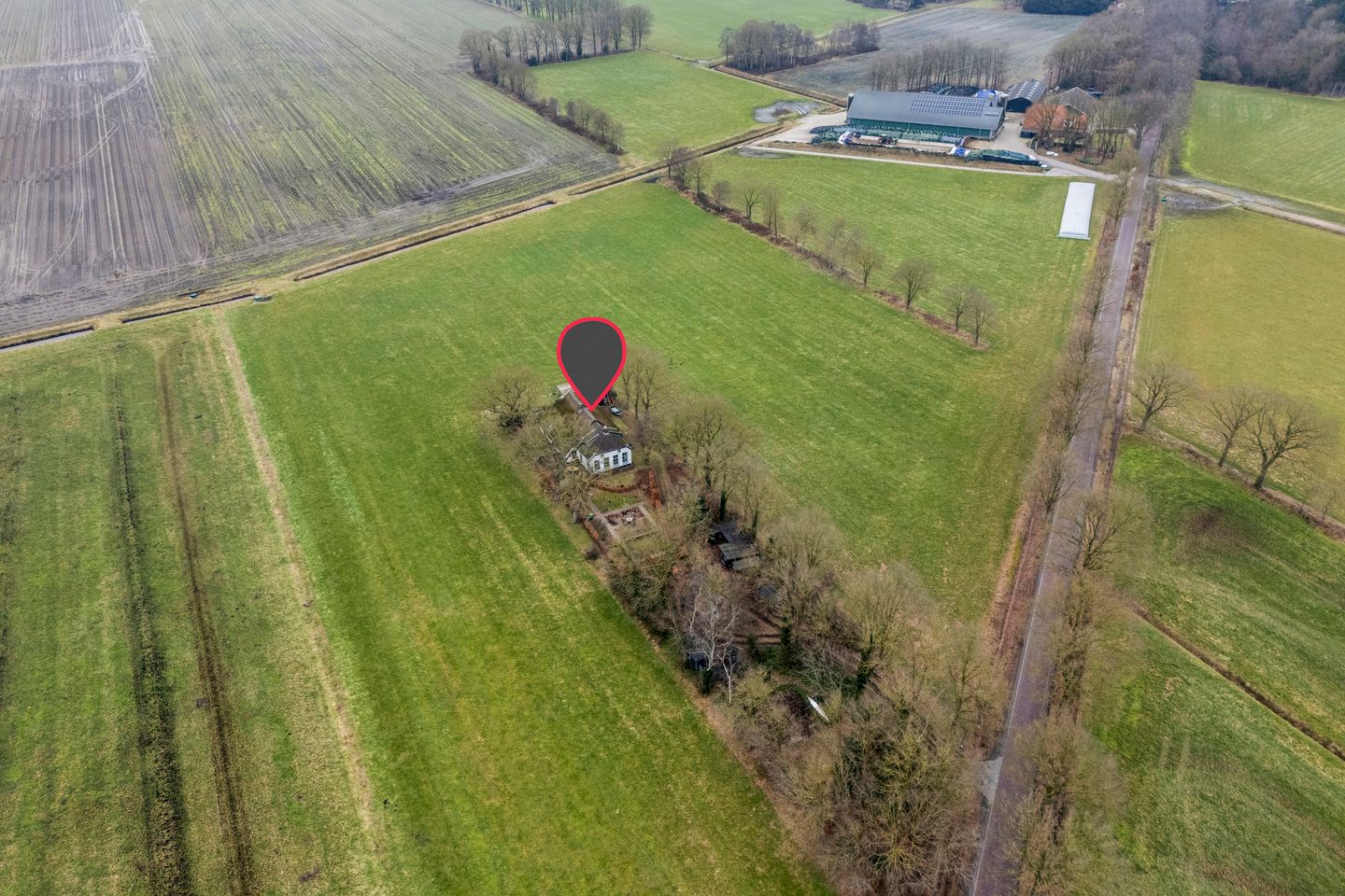 Photo 65 of Dwarsweg 4