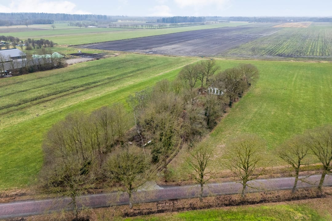 Photo 68 of Dwarsweg 4