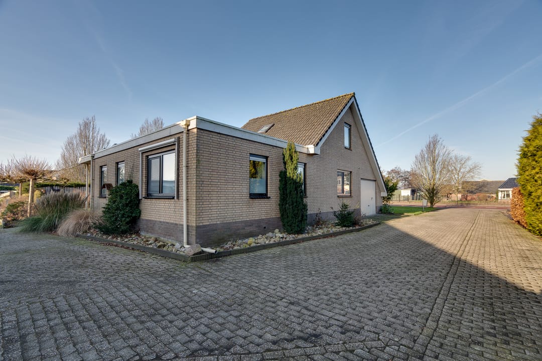Photo 58 of Provincialeweg 122