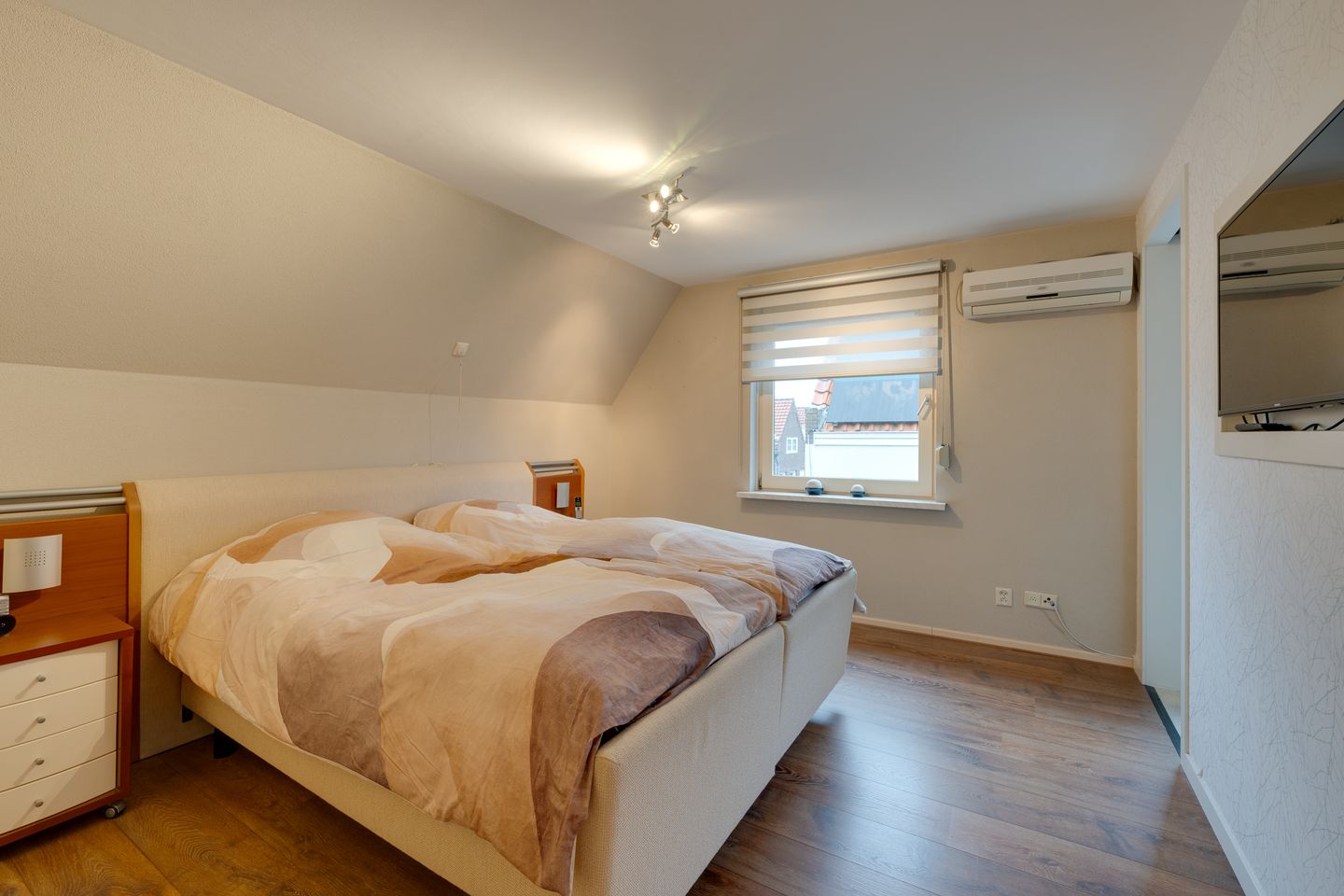 Foto 34 van Havenstraat 4