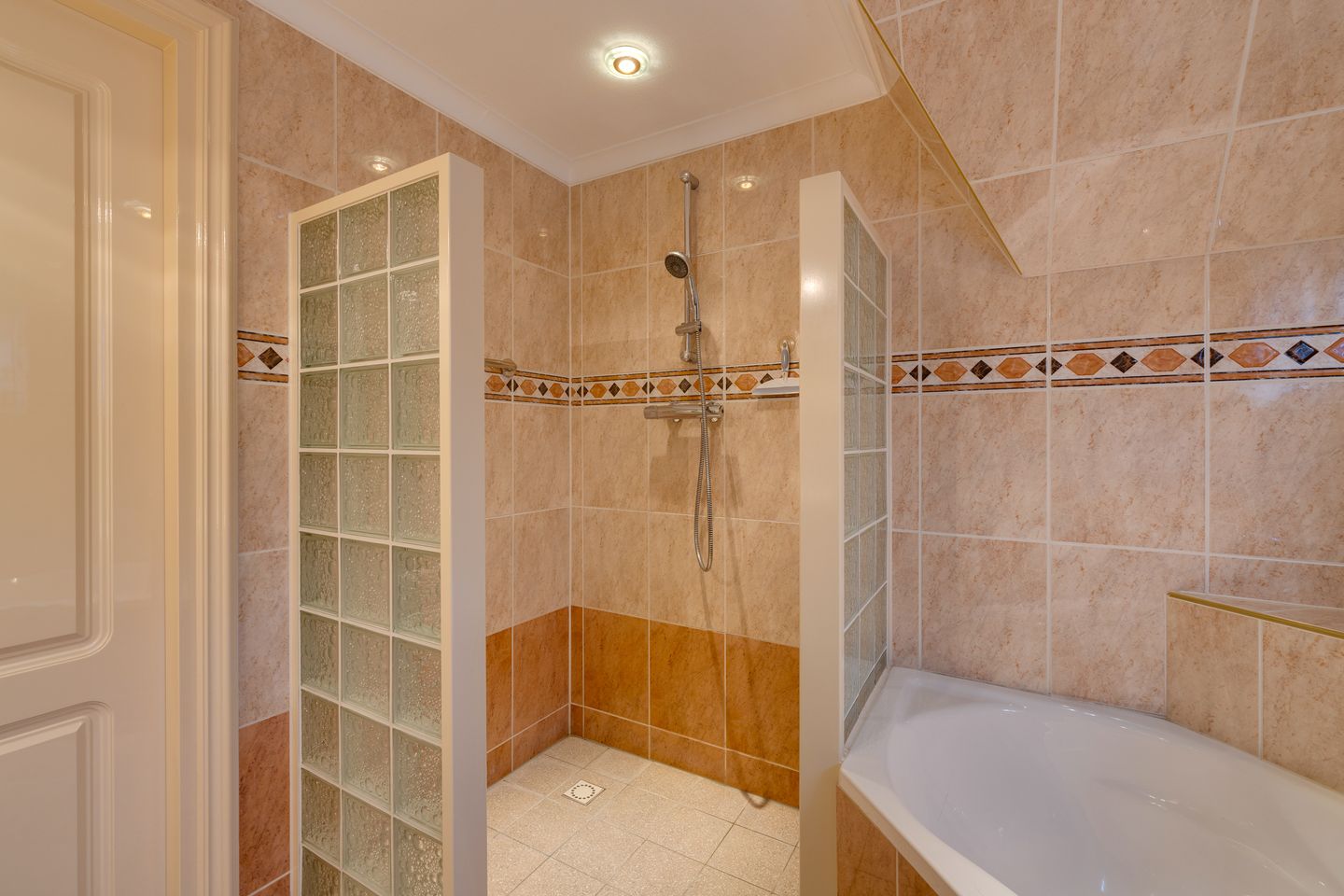 Foto 50 van Havenstraat 4