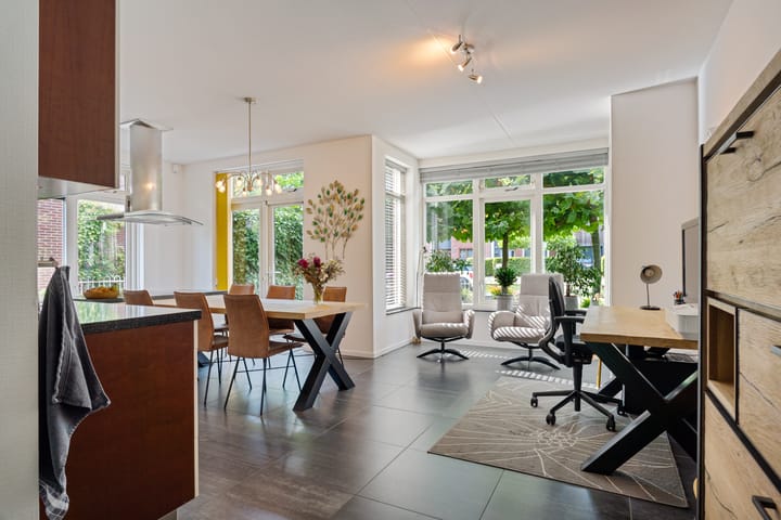 Foto 15 van Nieuwenhoornstraat 5