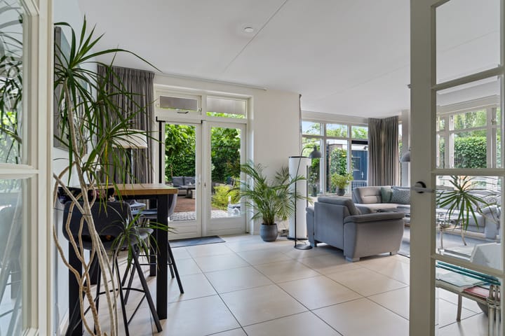 Foto 25 van Nieuwenhoornstraat 5