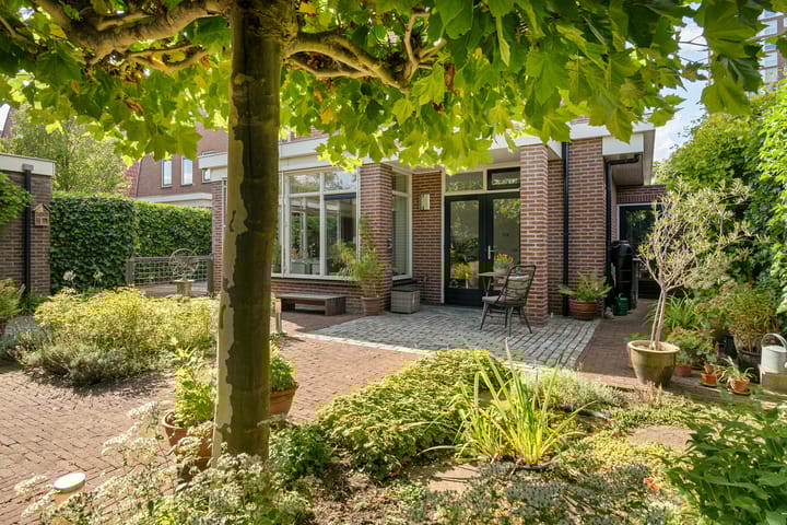 Foto 41 van Nieuwenhoornstraat 5