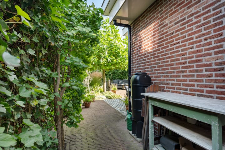 Foto 43 van Nieuwenhoornstraat 5