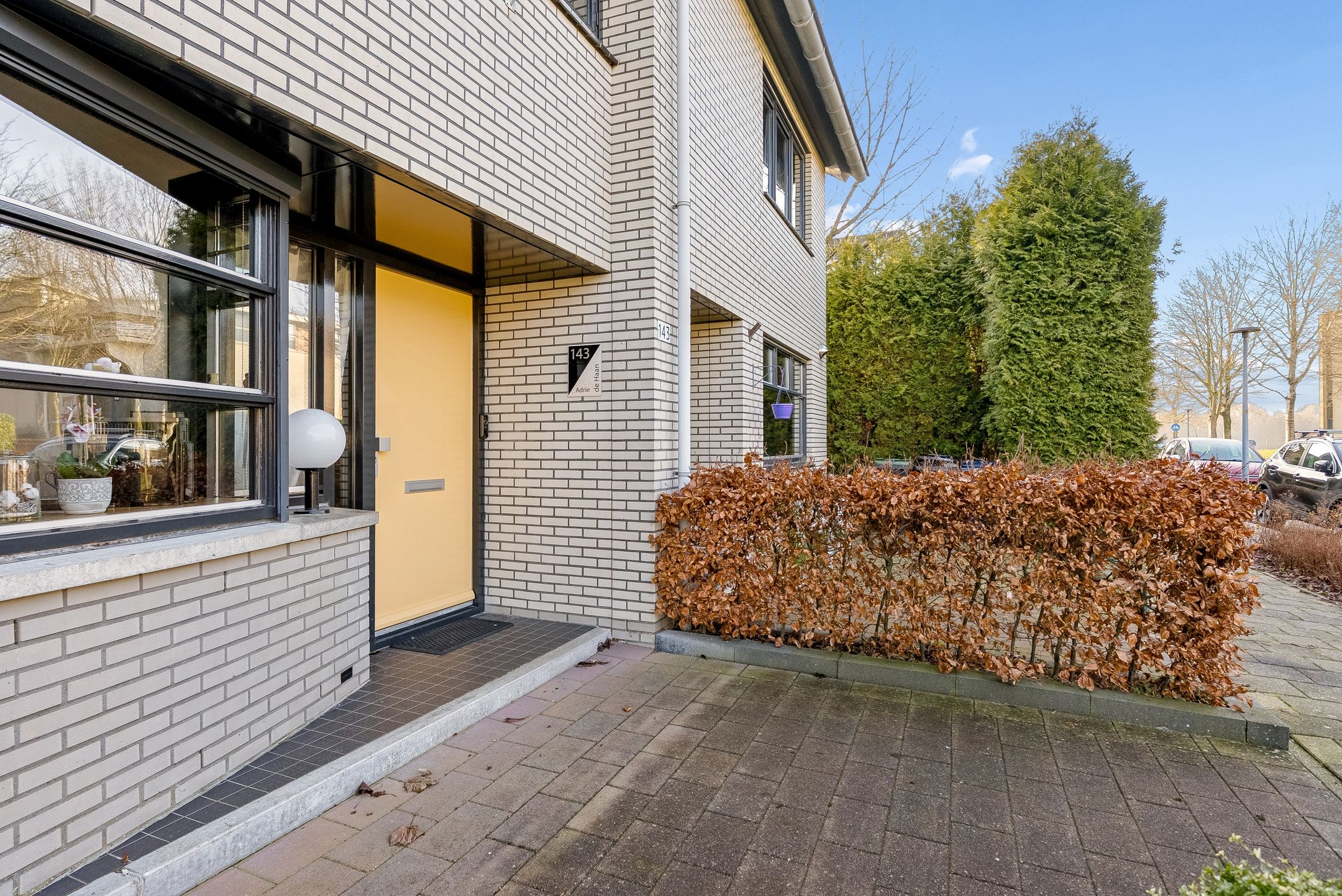 Photo 9 of Jacques Tatilaan 143