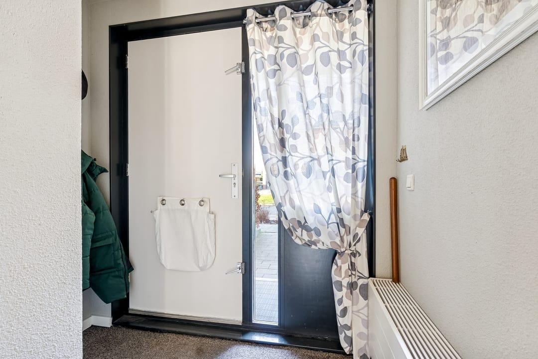 Photo 11 of Jacques Tatilaan 143