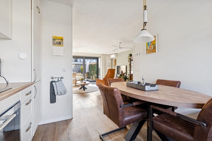 Photo 23 of Jacques Tatilaan 143