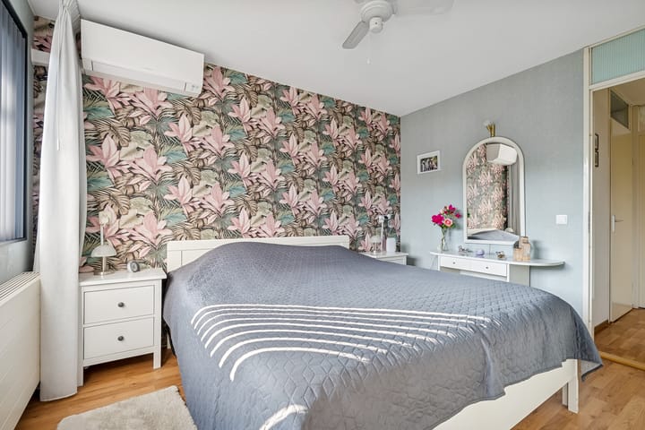 Photo 30 of Jacques Tatilaan 143