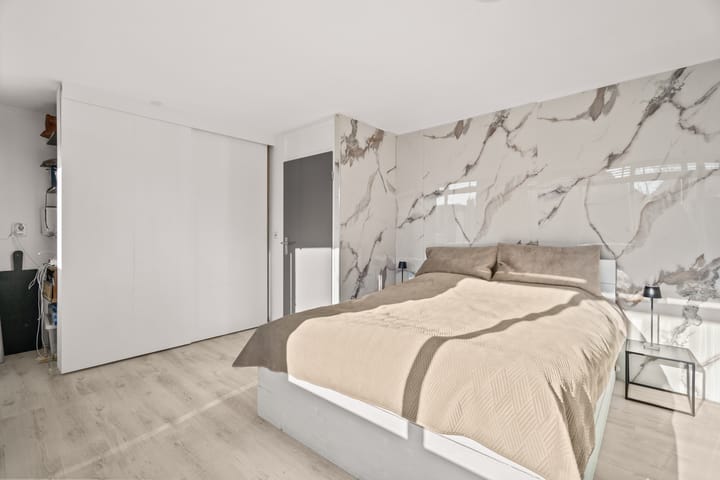 Photo 4 of Toscalaan 12