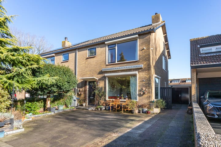 Foto 1 van Veerlaan 14