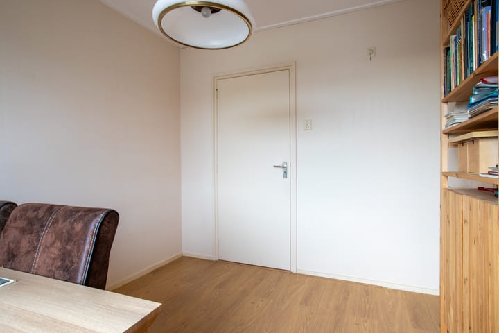 Foto 18 van Veerlaan 14