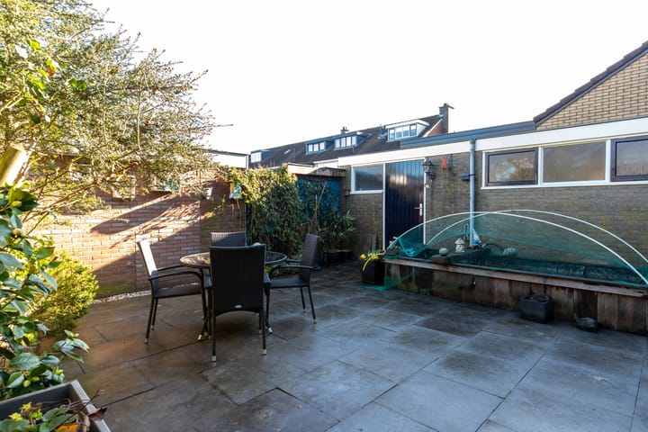 Foto 28 van Veerlaan 14