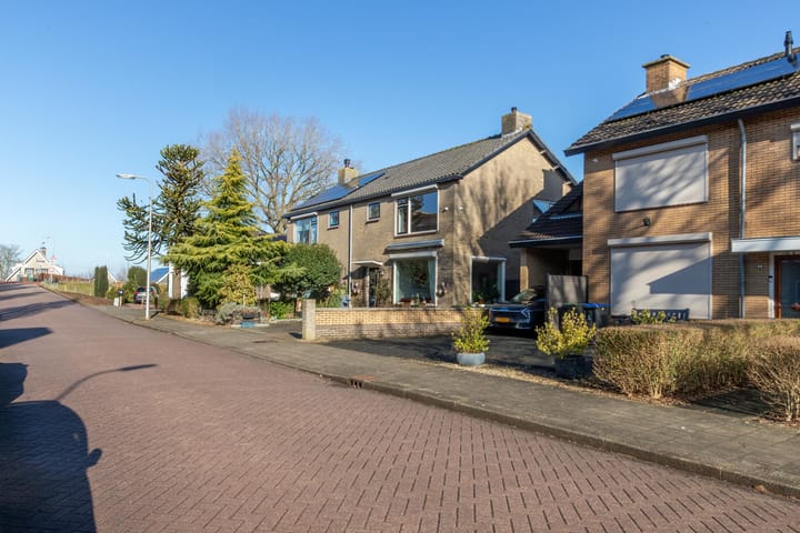 Foto 34 van Veerlaan 14