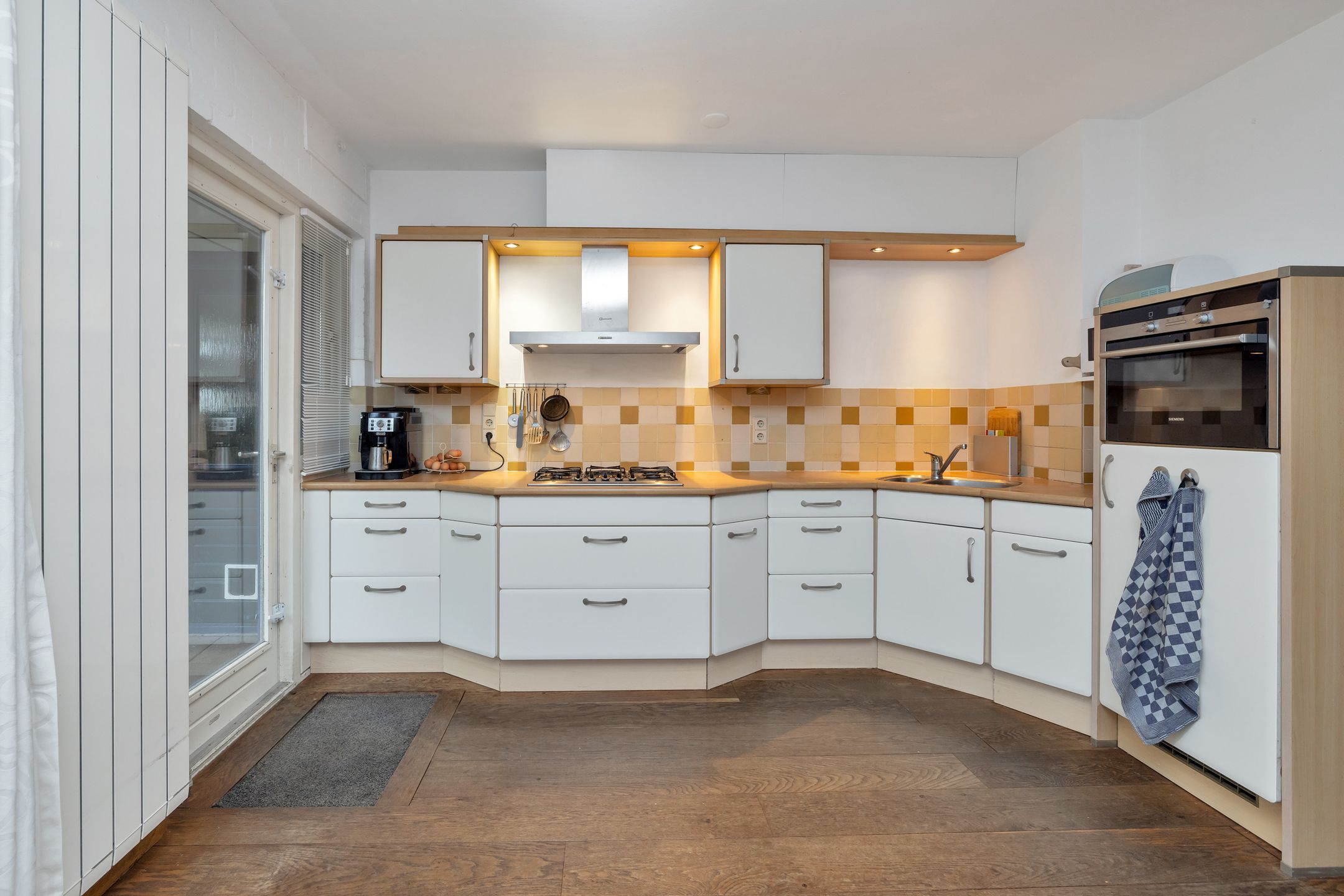 Photo 15 of Maarten Breetstraat 45