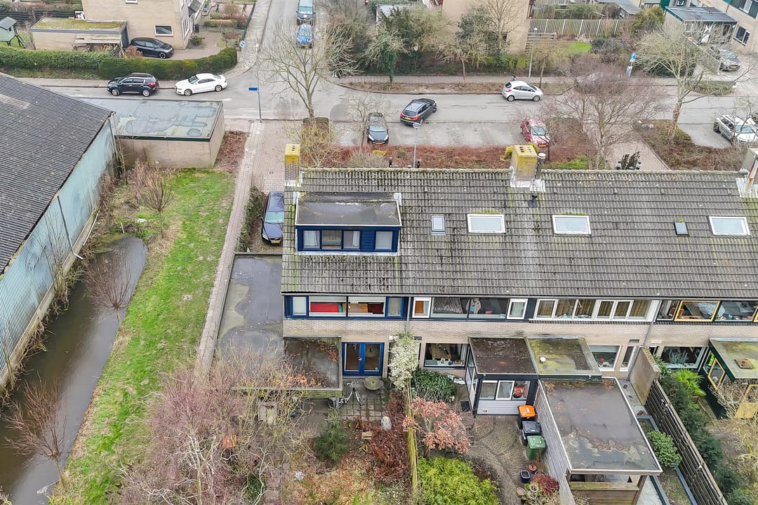 Photo 28 of Maarten Breetstraat 45