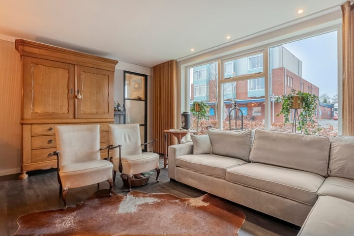 Foto 12 van Burg.Backxlaan 306