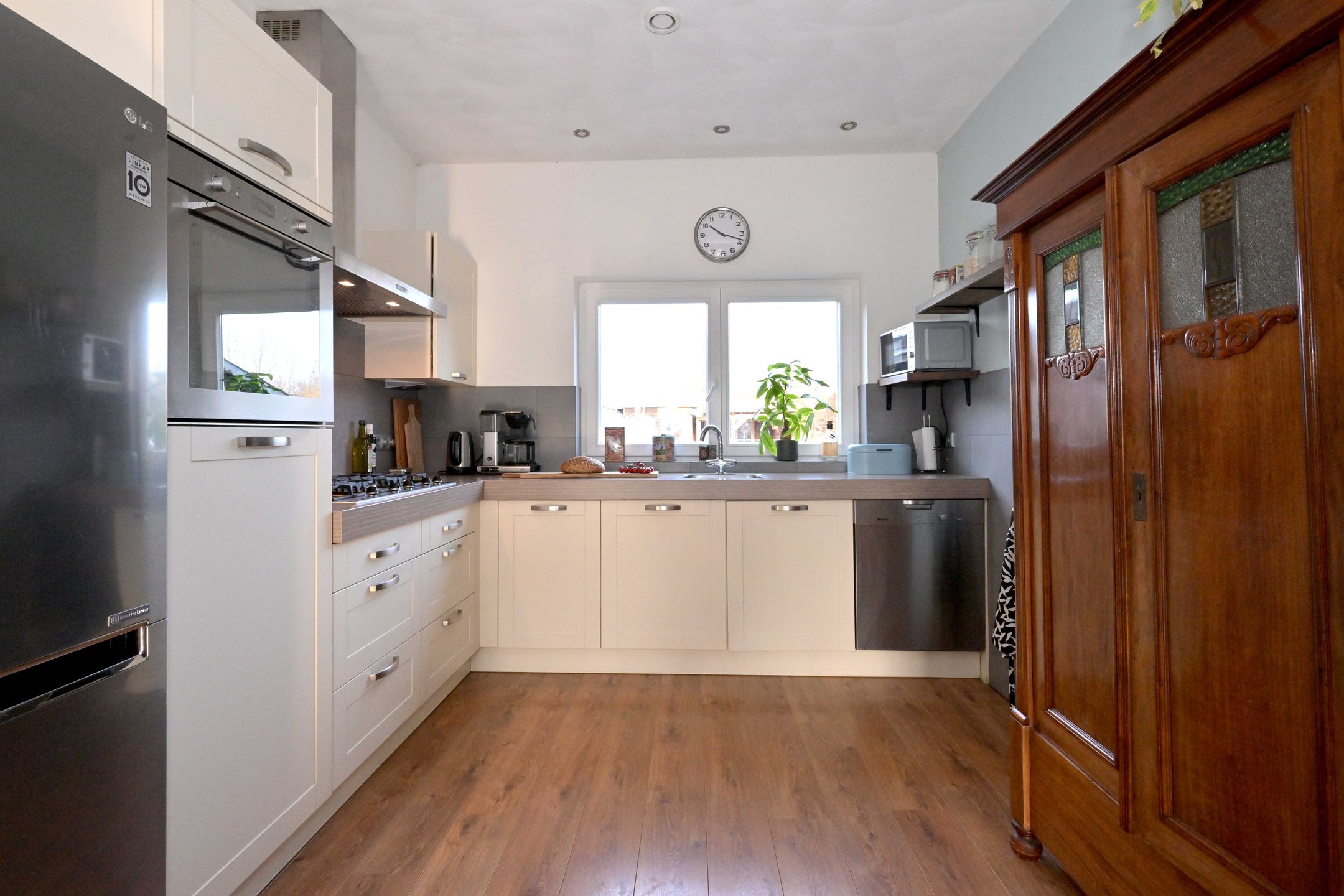 Photo 6 of Burgemeester van der Feltzweg 65