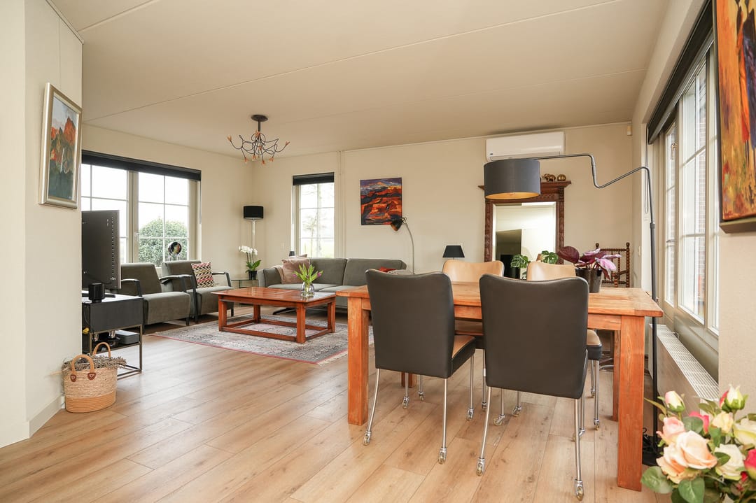 Photo 7 of Van Buurenstraat 8