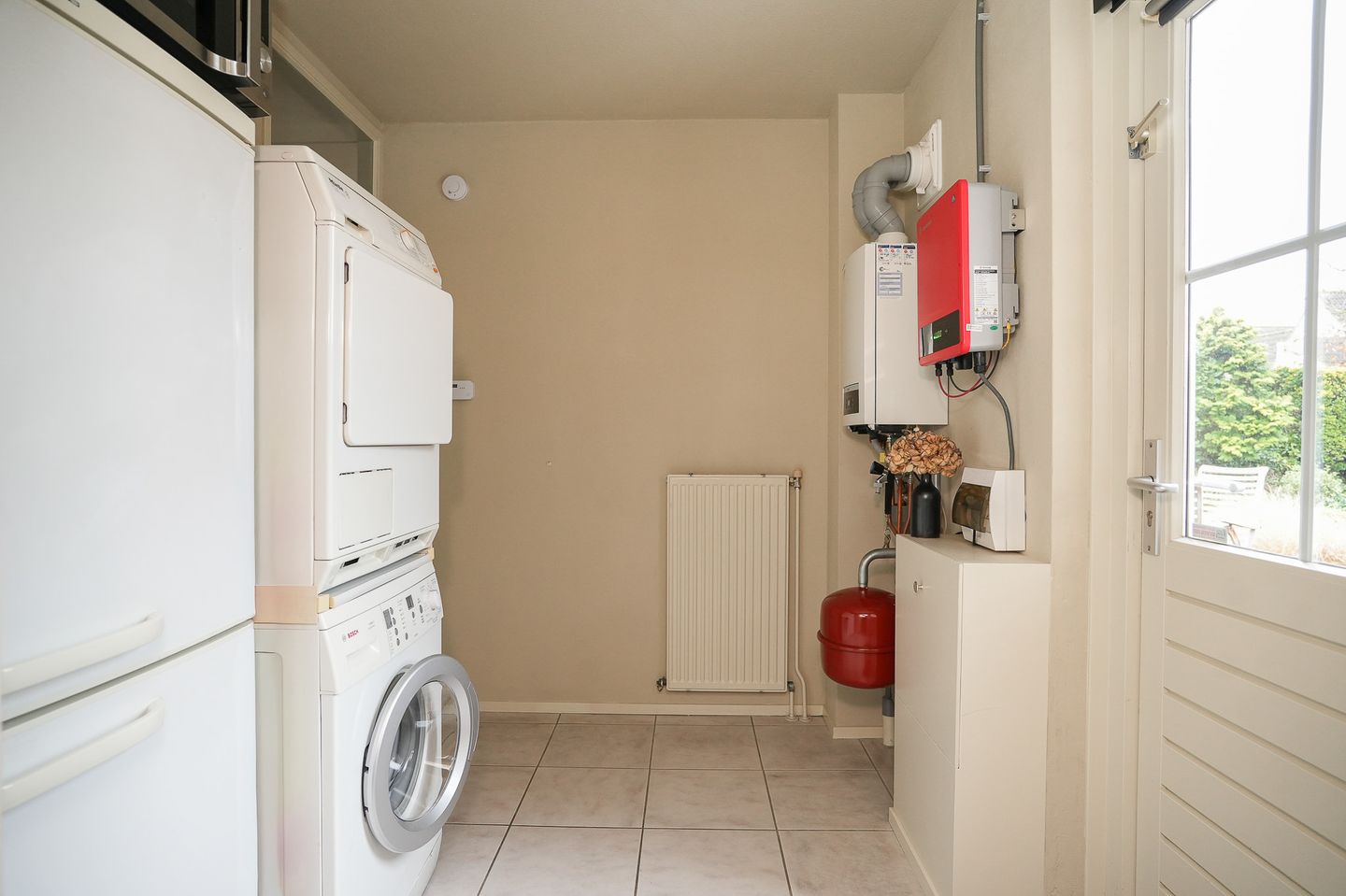 Photo 14 of Van Buurenstraat 8