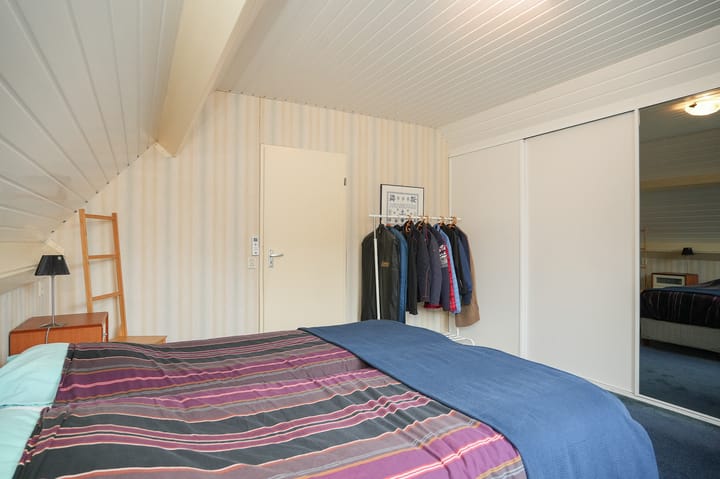 Foto 17 van Van Buurenstraat 8