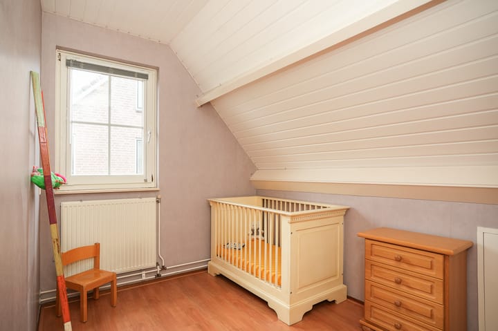 Foto 22 van Van Buurenstraat 8