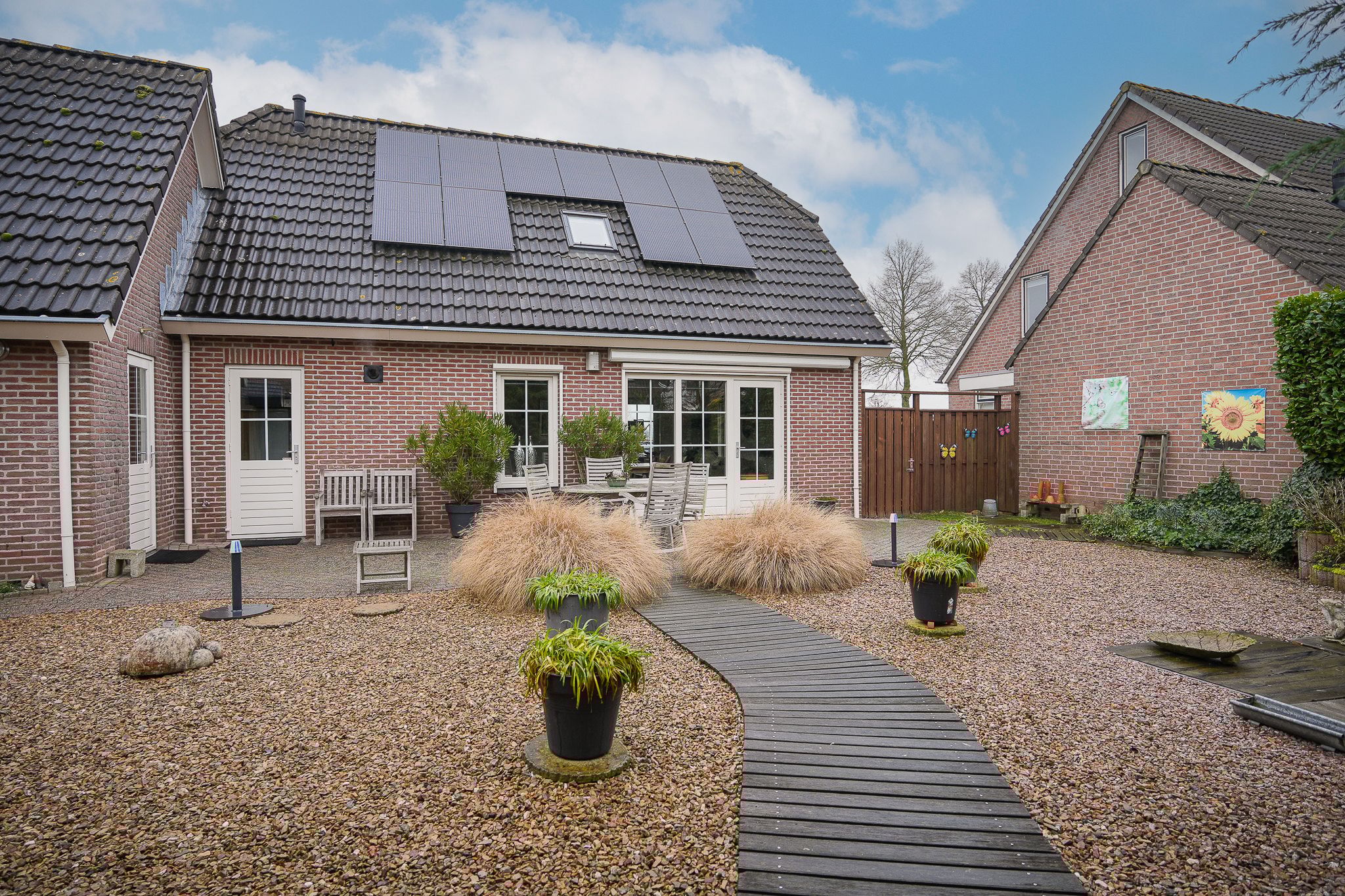 Photo 24 of Van Buurenstraat 8