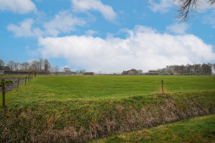 Foto 35 van Van Buurenstraat 8