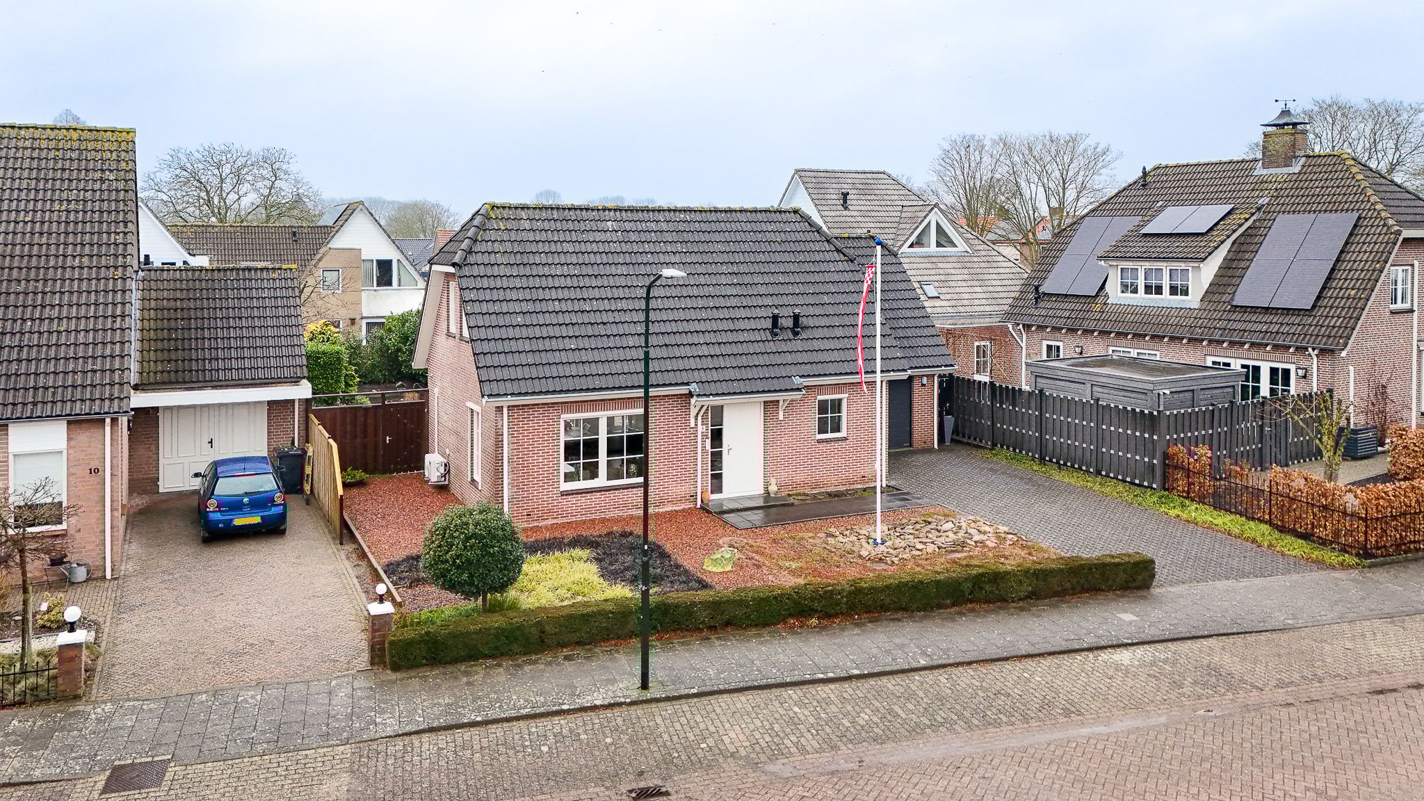 Photo 36 of Van Buurenstraat 8