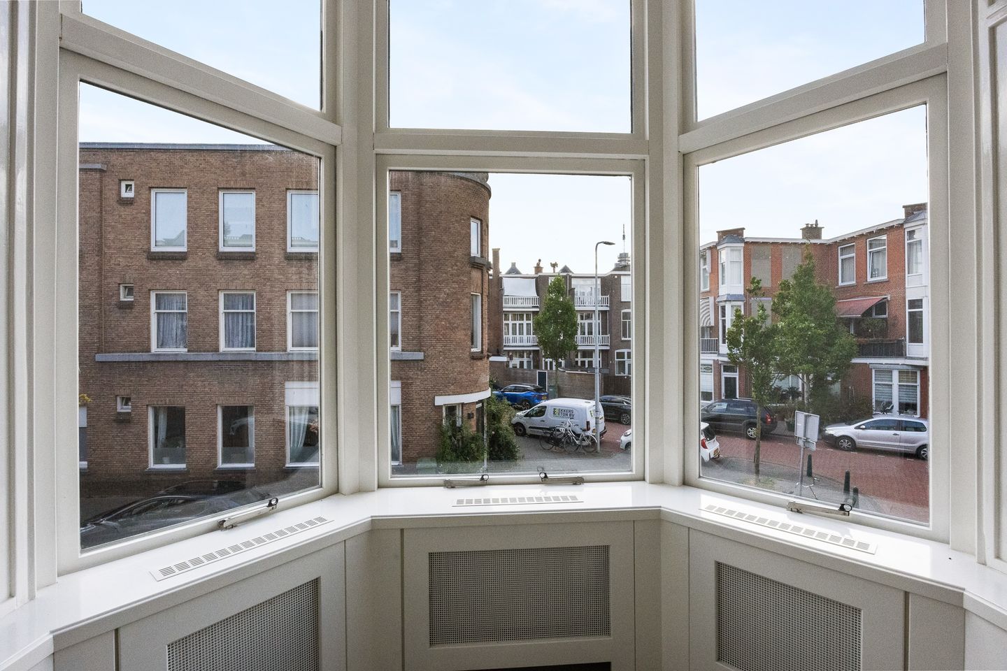 Photo 10 of Johannes Camphuijsstraat 284