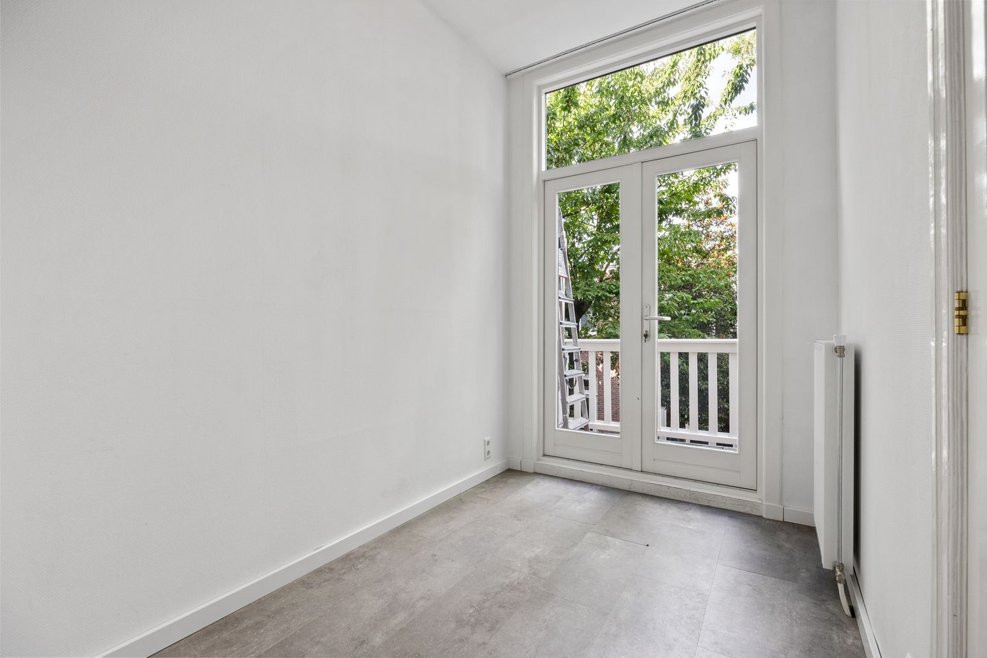 Photo 25 of Johannes Camphuijsstraat 284