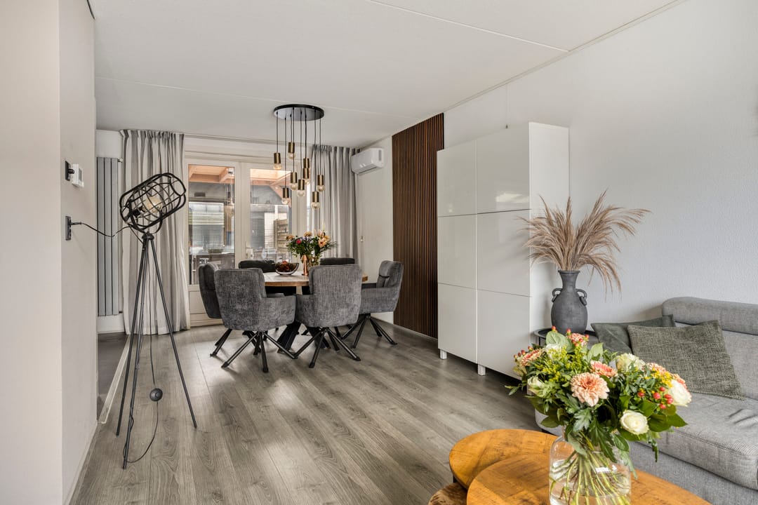 Foto 8 van Voorburcht 25