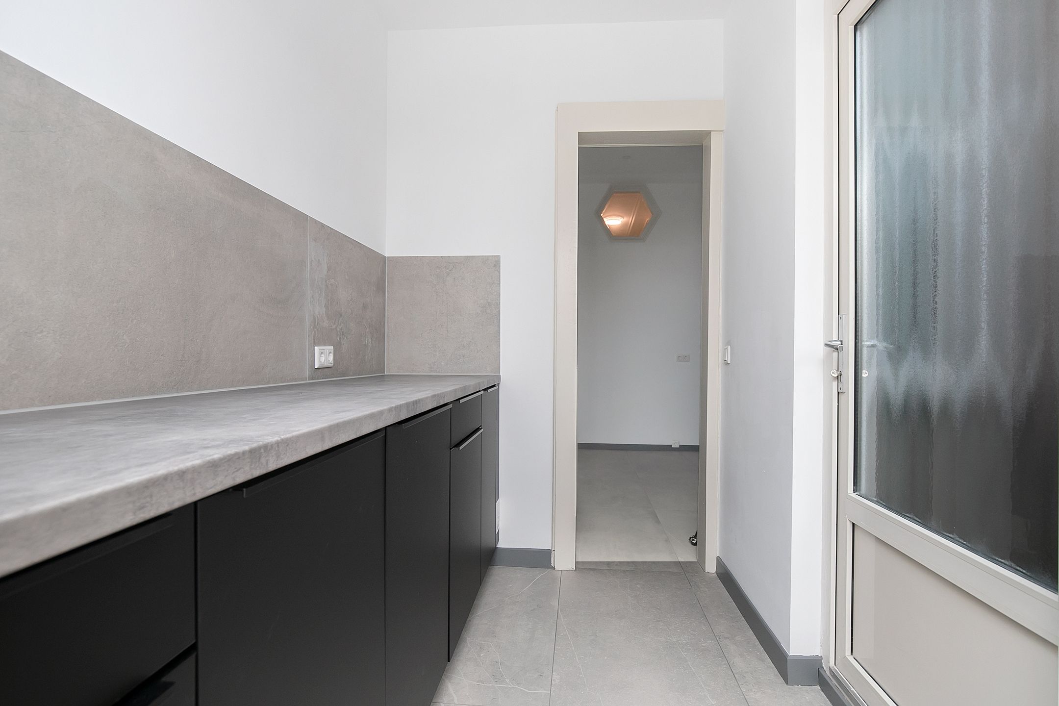 Foto 15 van Weimarstraat 105