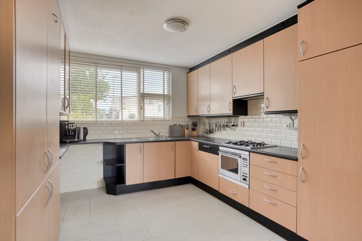 Photo 2 of Harderwijkstraat 150