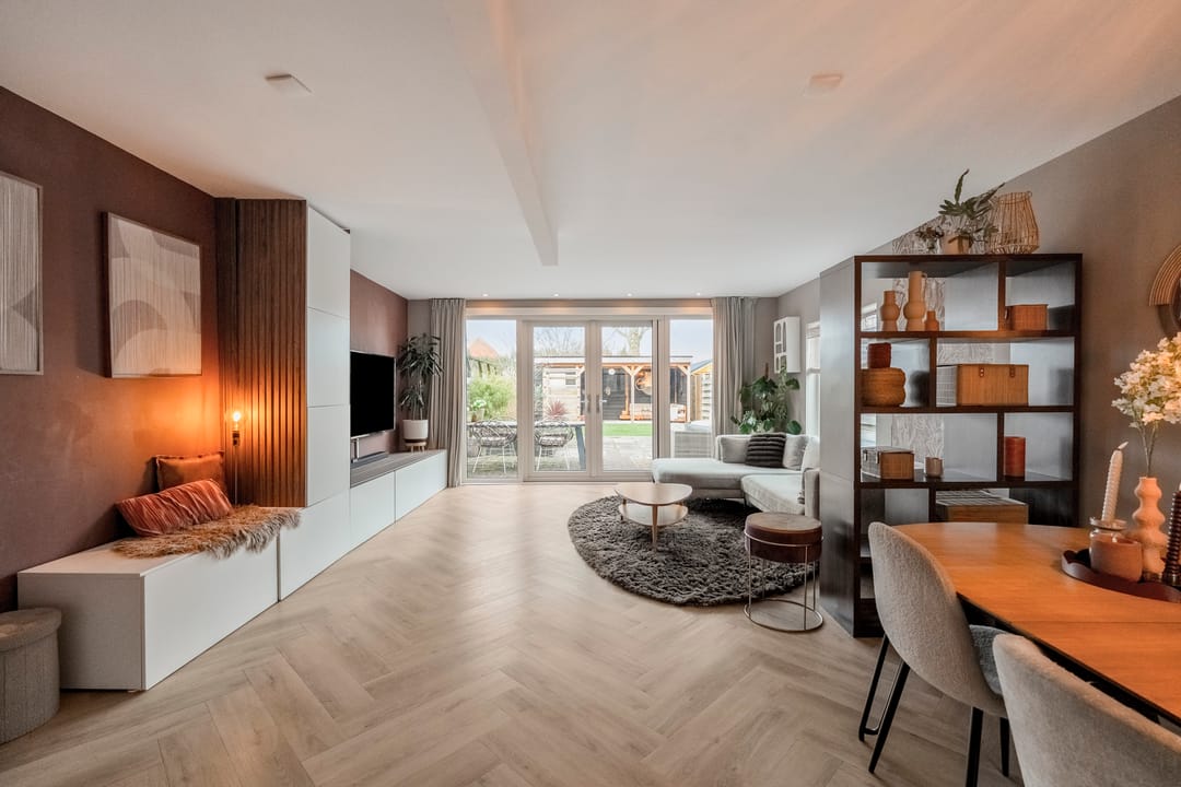 Foto 11 van Houweelstraat 16