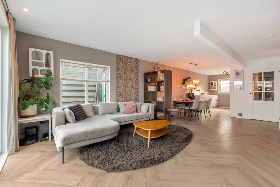 Foto 13 van Houweelstraat 16