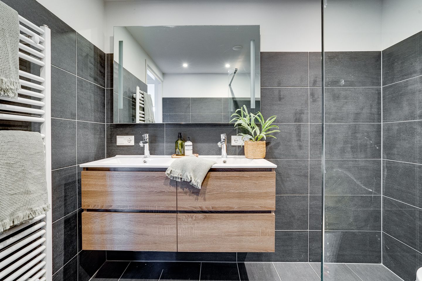 Foto 19 van Huizermaatweg 310