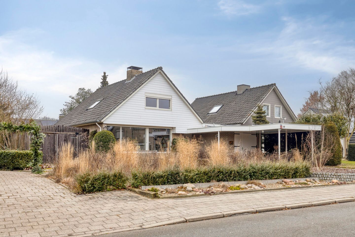 Foto 1 van Dr Staringstraat 10