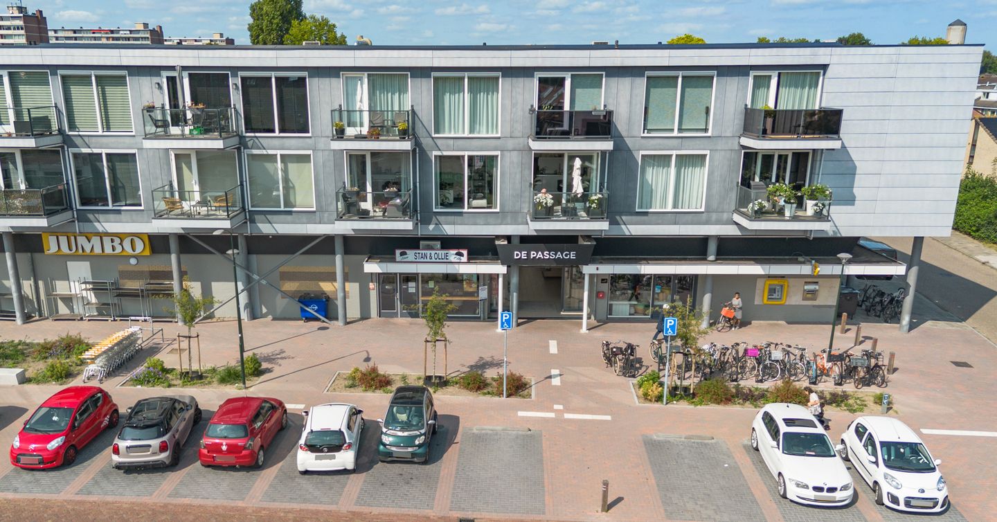 Bekijk foto 3 van Karel Doormanweg 10C - De Passage