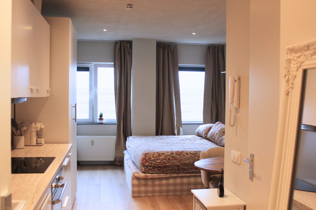 Photo 1 of Van Heenvlietlaan 280-F