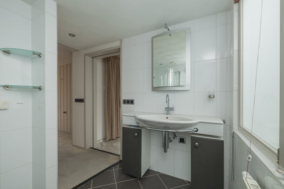 Foto 32 van Menneweg 28