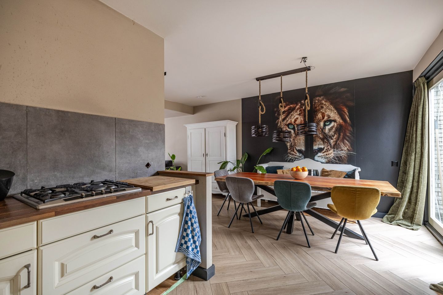 Photo 14 of Wimerts 82