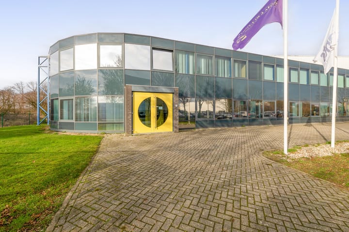 Blauwwater 17, Belfeld