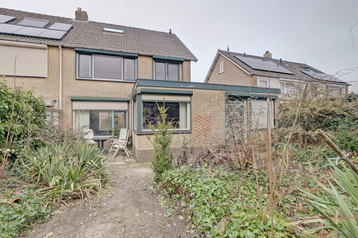 Foto 3 van Veersemeerstraat 26