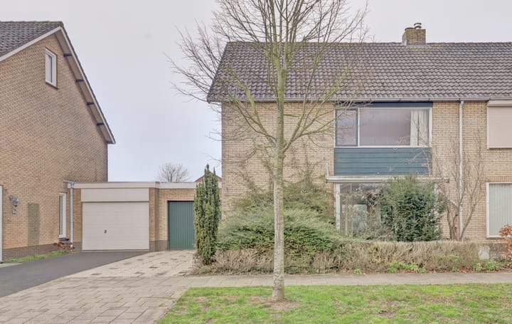 Foto 33 van Veersemeerstraat 26