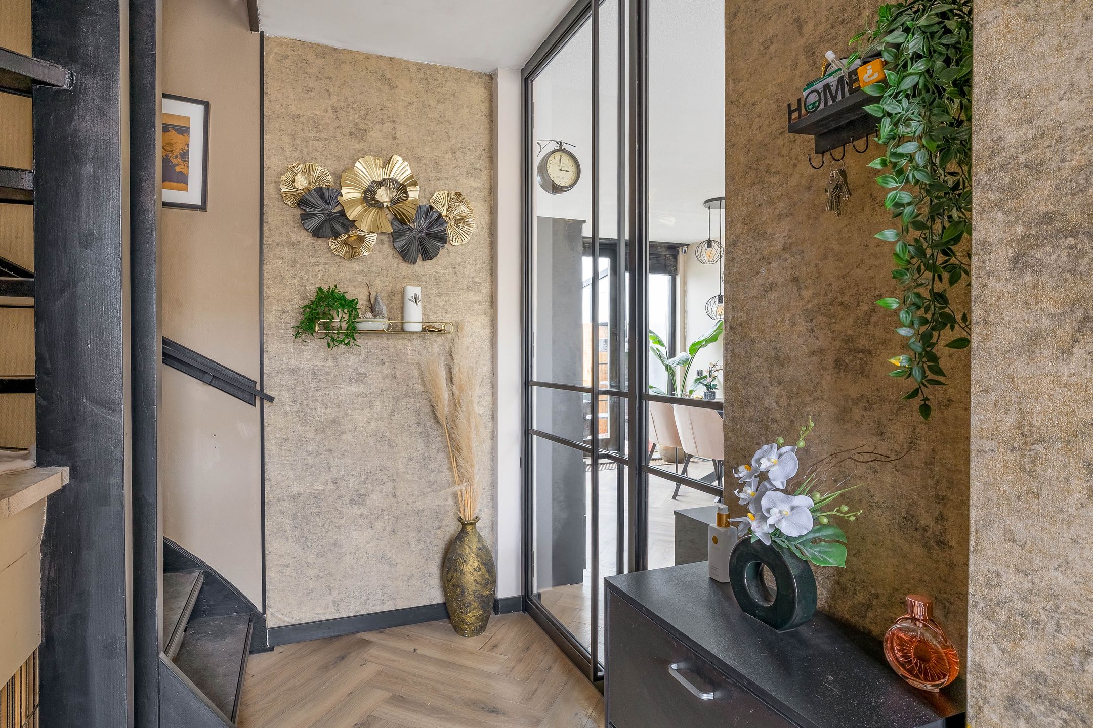 Foto 12 van H W Croeslaan 11