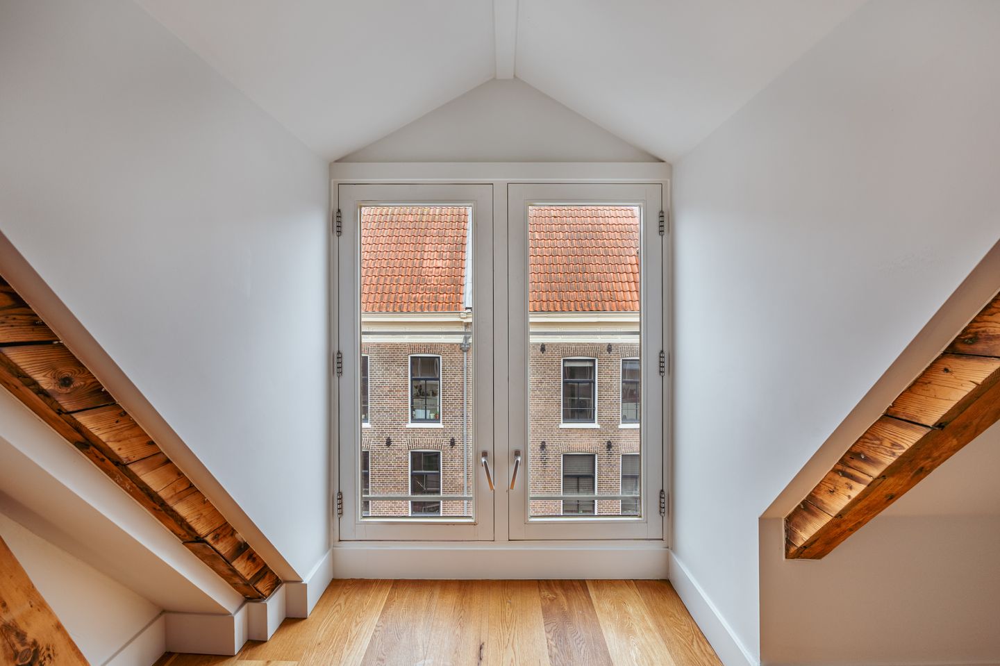 Foto 20 van Tweede Leeghwaterstraat 3-3