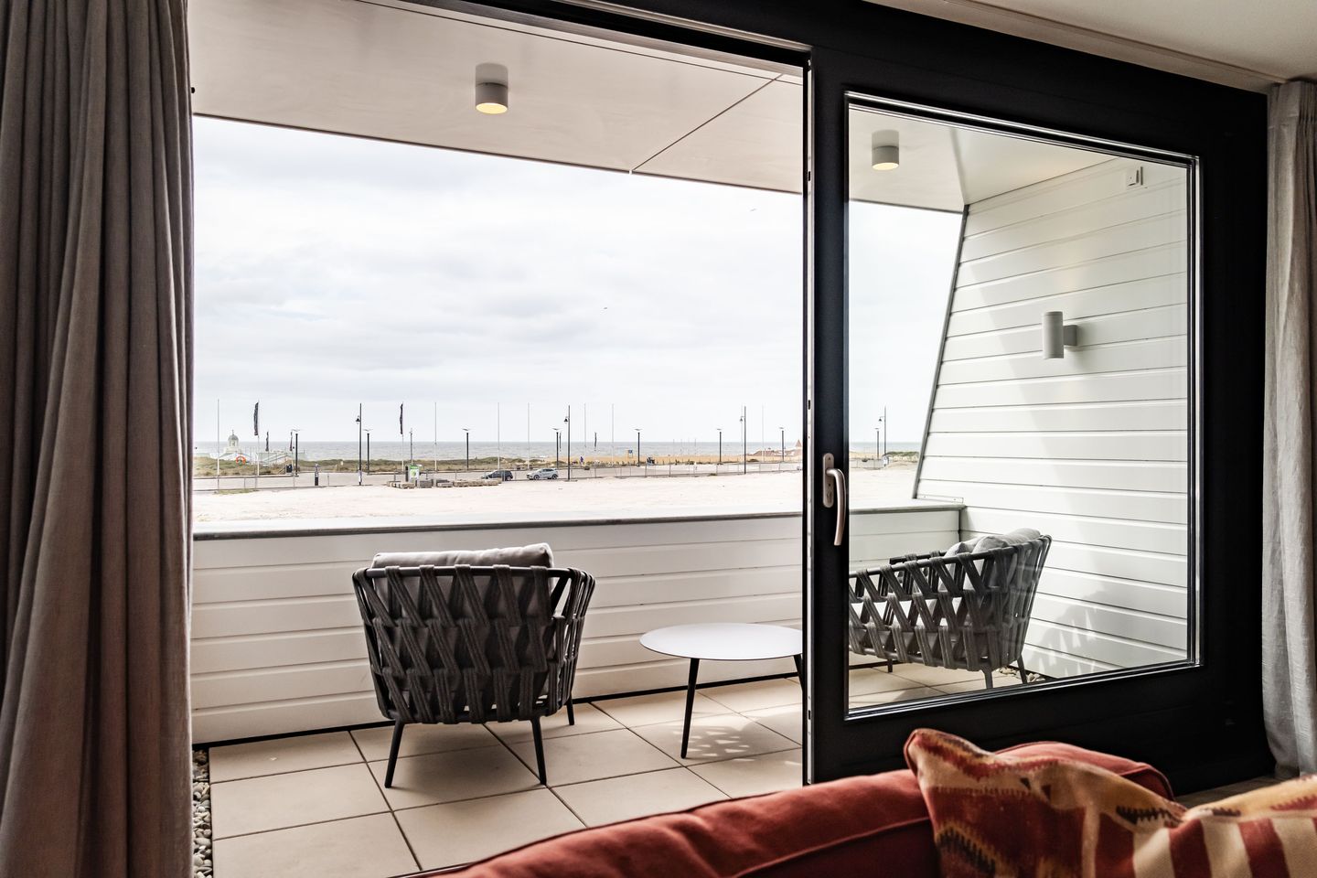 Foto 10 van Jan van Henegouwenweg 31