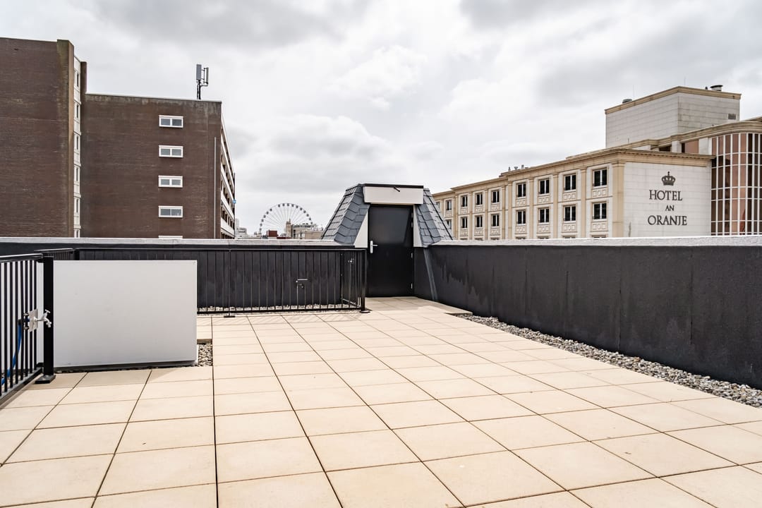 Foto 26 van Jan van Henegouwenweg 31