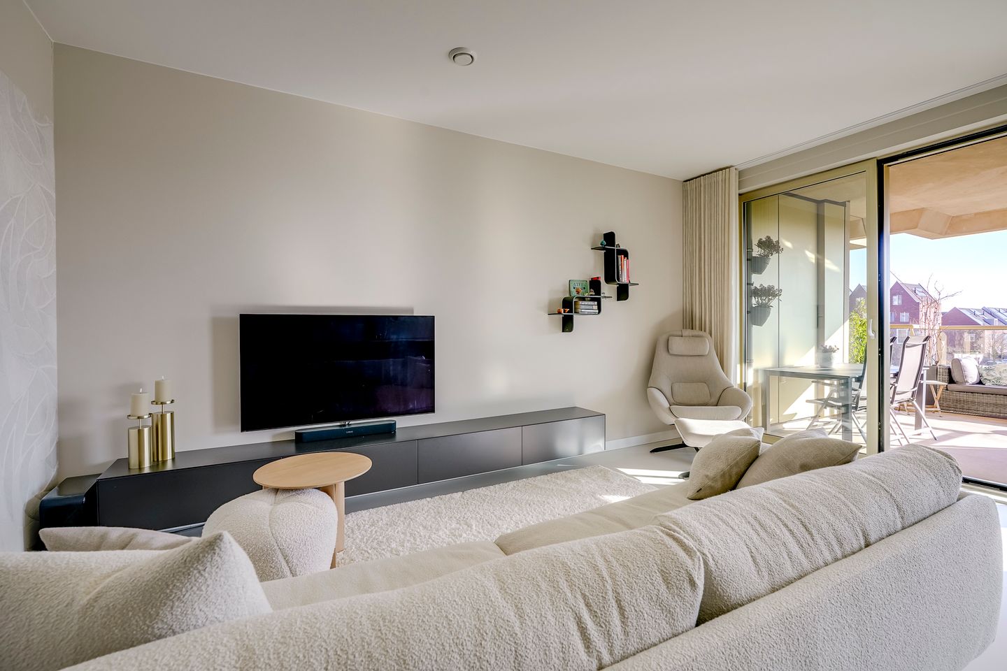 Foto 14 van Madridstraat 88-C